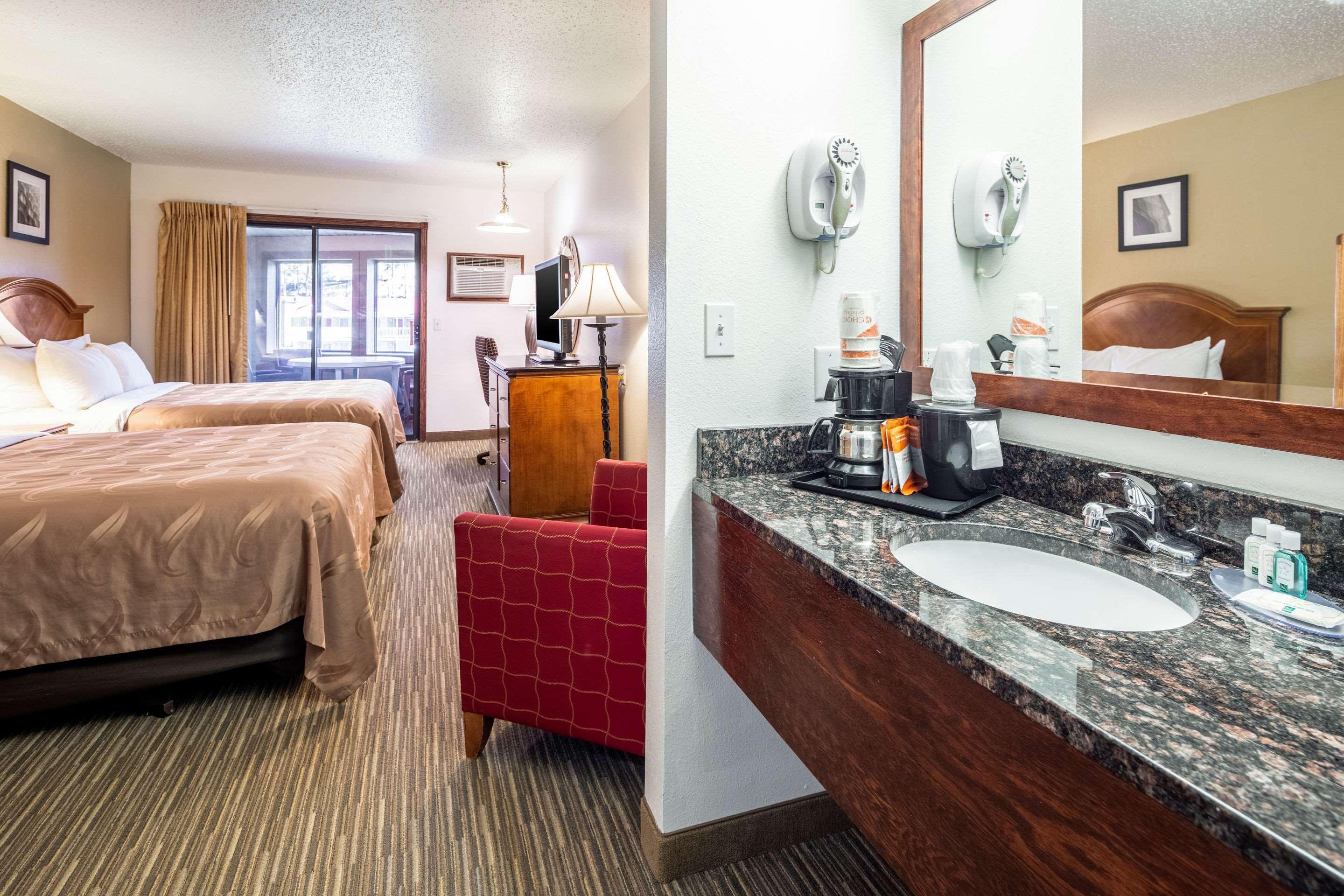 Quality Inn Keystone Near Mount Rushmore المظهر الخارجي الصورة
